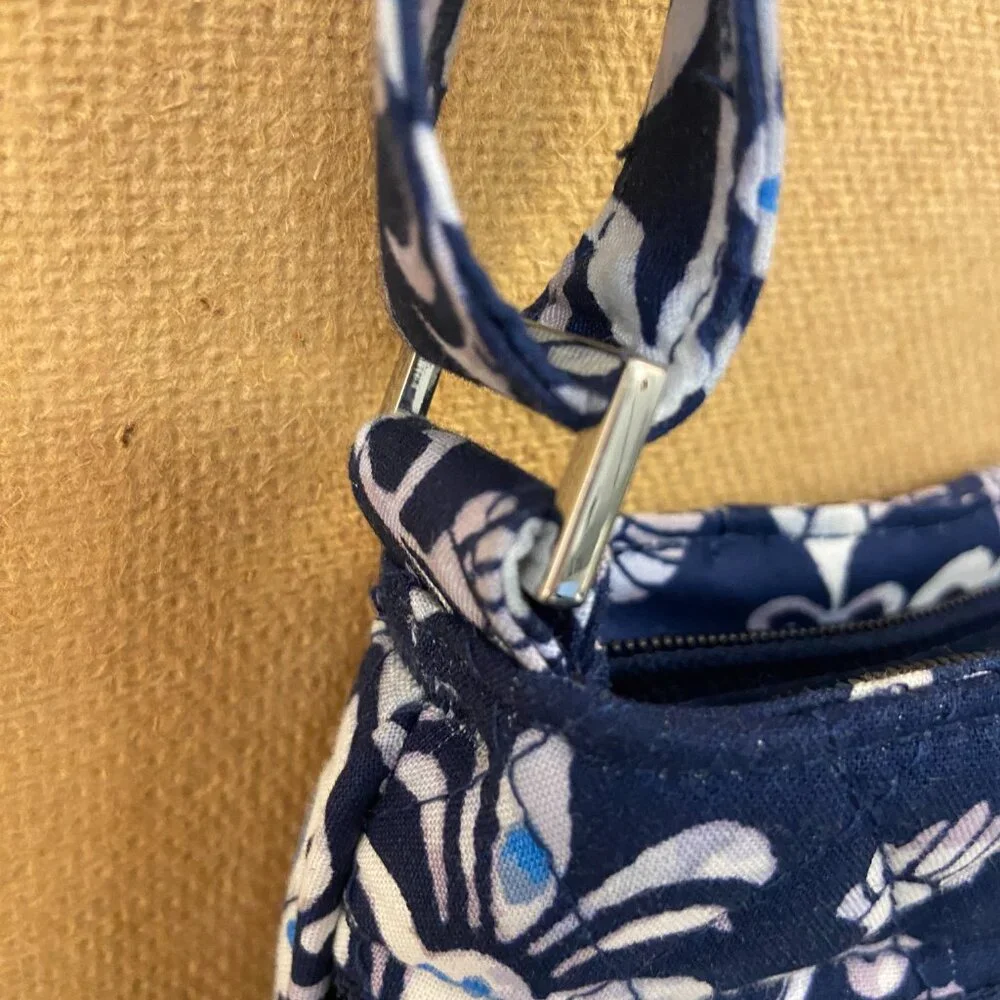Vera Bradley- Steel Blue Medallion-crossbody bag purse - Picture 7 of 10